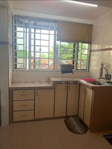 Rumah Flat untuk Disewa di Gat Lebuh Noordin Flat - Lynda Chan - Kitchen - PropertyGuru.com.my