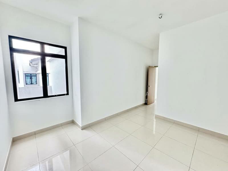 Cluster House for Sale in Iskandar Puteri (Nusajaya) (Johor) - Azlan Ismail aiproperty - Interior - PropertyGuru.com.my