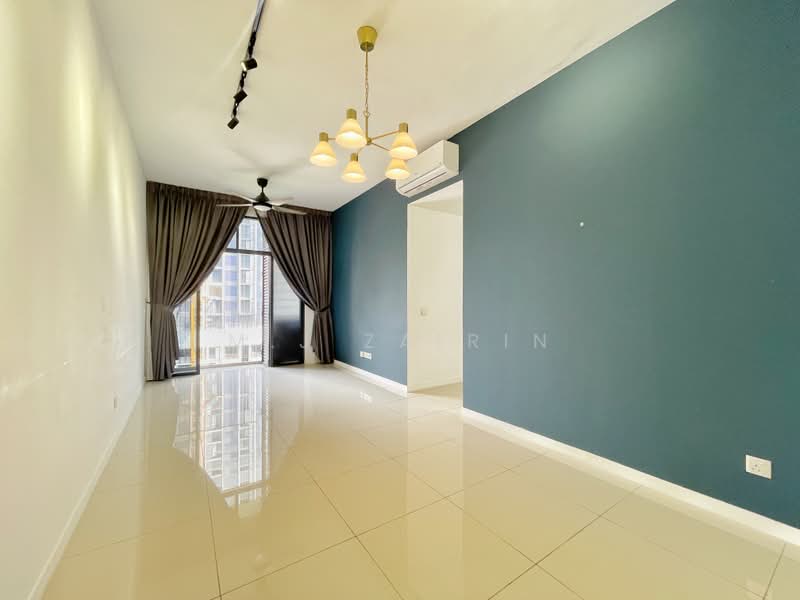 Servis Apartment untuk Dijual di Serviced Residence @ Fera Residence @ The Quartz WM - M.J Zairin - Living Room - PropertyGuru.com.my