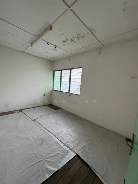 2-storey Terraced House for Sale in Serdang Jaya (Seri Kembangan) - Alan Lee - PropertyGuru.com.my