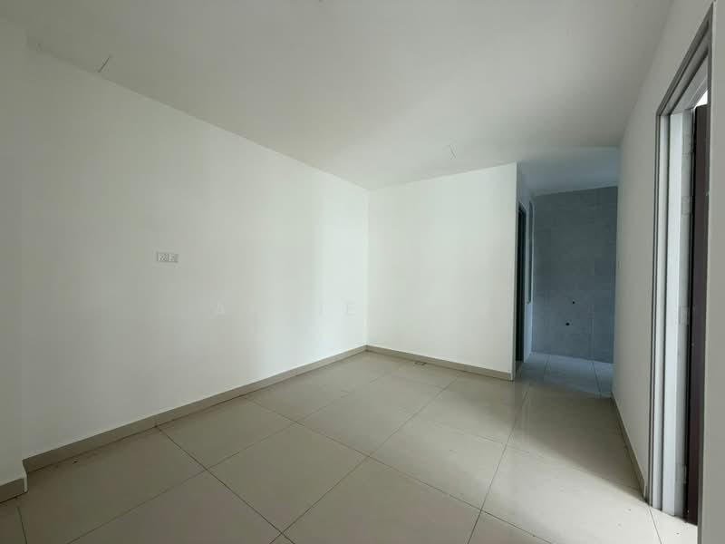 Rumah Kluster untuk Dijual di Taman Bestari Indah (Ulu Tiram) - Annie Low - Interior - PropertyGuru.com.my