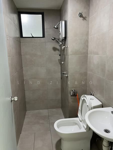 Service Residence for Rent at KL Traders Square - Ling Zi Kang - Bathroom - PropertyGuru.com.my