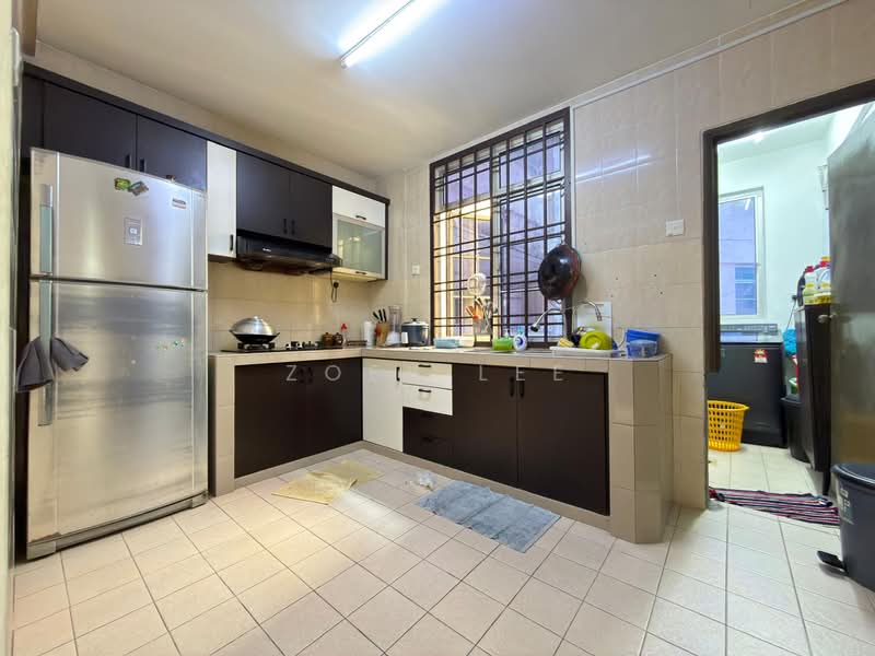 Apartment for Sale at Villa Bestari Apartment - Zoey Lee - Kitchen - PropertyGuru.com.my