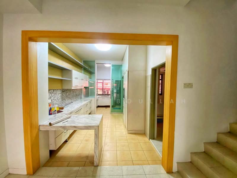 2-storey Terraced House for Sale in Bandar Nusaputra (Puchong) - Fauzi Abdullah - Kitchen - PropertyGuru.com.my
