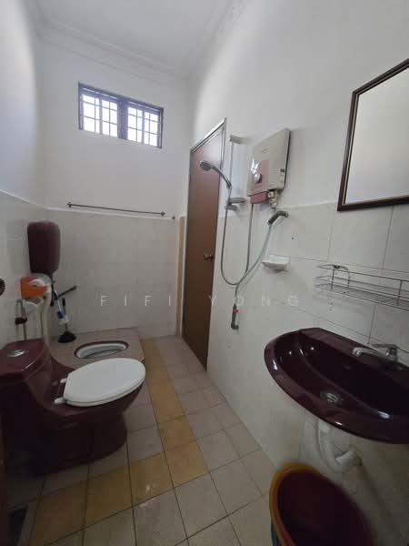 Tanah Kediaman untuk Disewa di Johor Bahru (Johor) - Fifi Yong - Bathroom - PropertyGuru.com.my