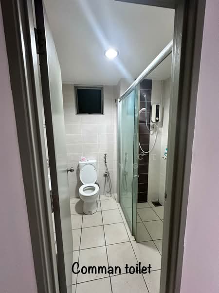 Servis Apartment untuk Dijual di One South - Clarence Chong - Bathroom - PropertyGuru.com.my