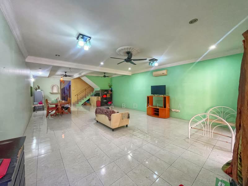 Rumah Teres 2 Tingkat untuk Dijual di Bandar Nusaputra (Puchong) - Fauzi Abdullah - Living Room - PropertyGuru.com.my