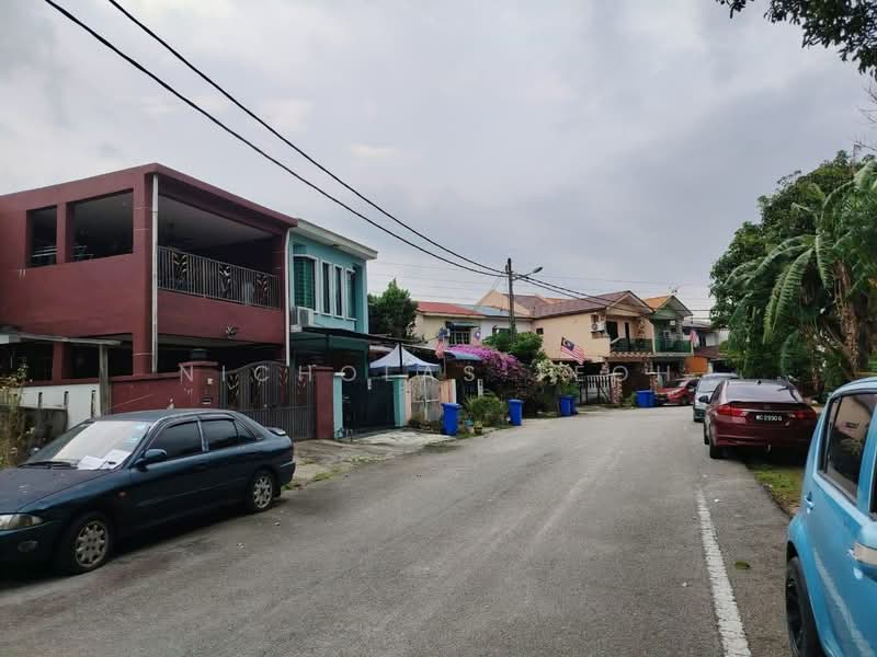 2-storey Terraced House for Sale in Taman Sri Buloh (Sungai Buloh) - Nicholas Teoh - Exterior - PropertyGuru.com.my