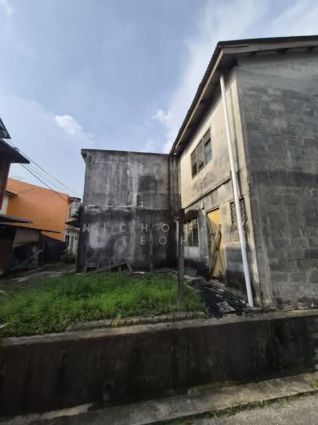 2-storey Terraced House for Sale in Taman Sri Buloh (Sungai Buloh) - Nicholas Teoh - Exterior - PropertyGuru.com.my