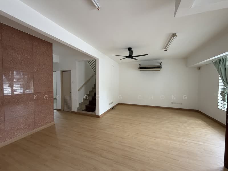 Rumah Teres 2 Tingkat untuk Dijual di Bandar Putra Permai (Seri Kembangan) - Kok Loong Chong - PropertyGuru.com.my