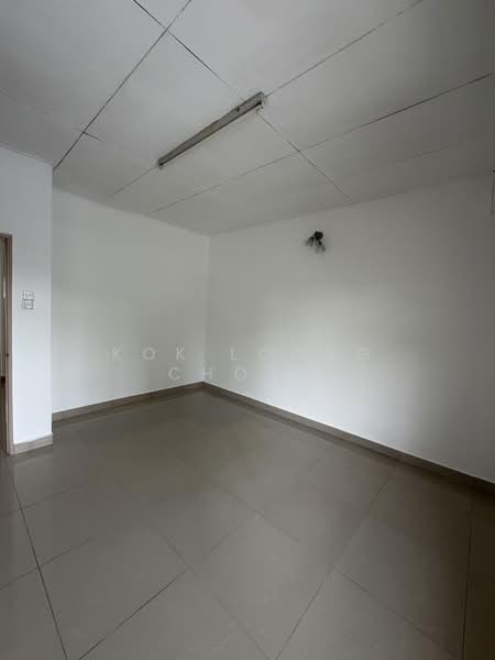 Rumah Teres 2 Tingkat untuk Dijual di Bandar Putra Permai (Seri Kembangan) - Kok Loong Chong - PropertyGuru.com.my