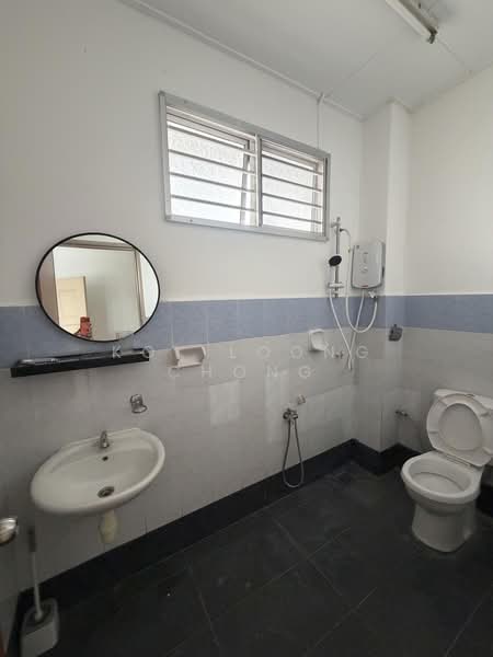 Rumah Teres 2 Tingkat untuk Dijual di Bandar Putra Permai (Seri Kembangan) - Kok Loong Chong - PropertyGuru.com.my