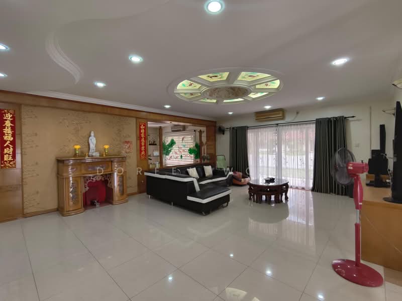 Bungalow for Sale in Bandar Putra (Kulai) - Doreen Wong - PropertyGuru.com.my