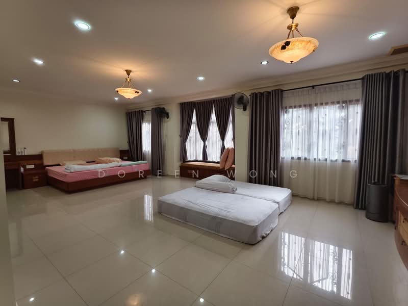 Bungalow for Sale in Bandar Putra (Kulai) - Doreen Wong - PropertyGuru.com.my