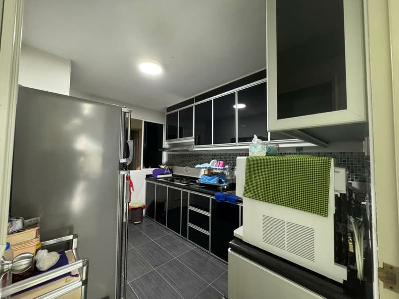 Condominium for Sale at Ocean Palms Condominium - Macy G - Kitchen - PropertyGuru.com.my