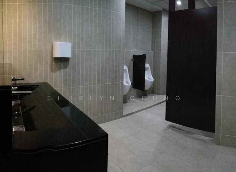 Pejabat untuk Disewa di Petaling Jaya (Selangor) - Sherlyn Chung - Bathroom - PropertyGuru.com.my