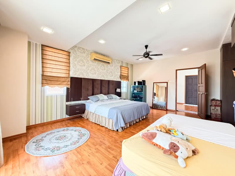 Zero-Lot Bungalow for Sale in Seri Kembangan (Selangor) - Siti Mariam - PropertyGuru.com.my