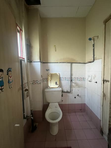 2-storey Terraced House for Sale in Klang (Selangor) - Joel Sia - Bathroom - PropertyGuru.com.my