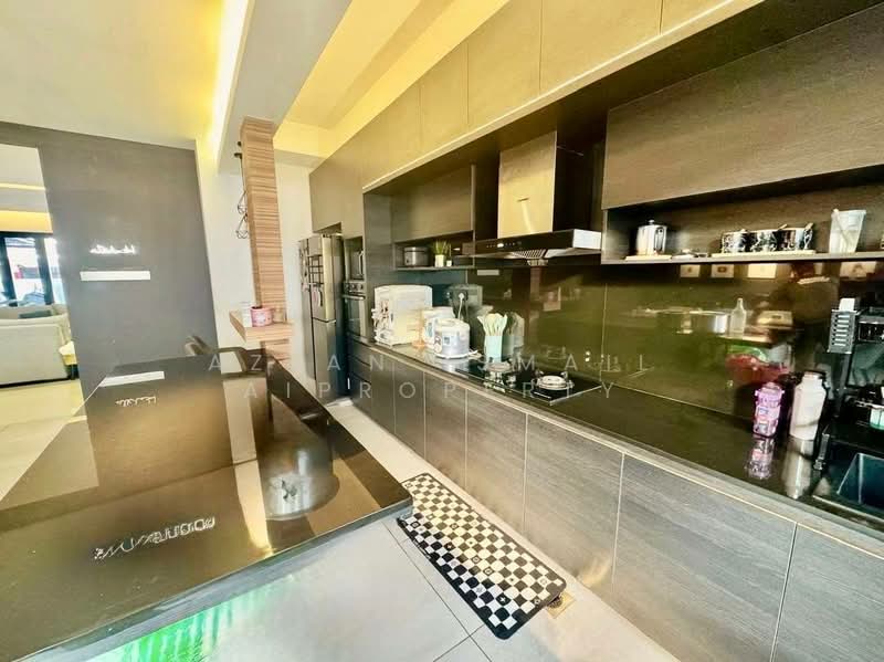 2-storey Terraced House for Sale in Setia Tropika (Johor Bahru) - Azlan Ismail aiproperty - Kitchen - PropertyGuru.com.my