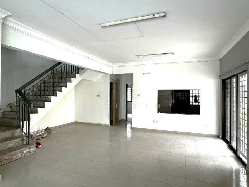 Rumah Teres 2 Tingkat untuk Dijual di Permas Jaya (Johor Bahru) - Karl Lim - Living Room - PropertyGuru.com.my