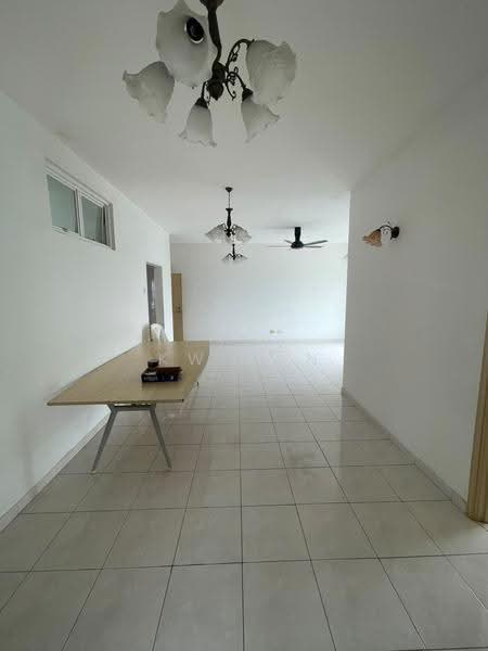Kondominium untuk Dijual di Desa Impiana - KW Tan - Living Room - PropertyGuru.com.my