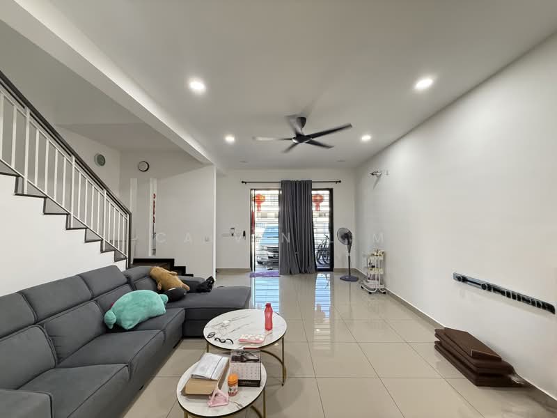 2-storey Terraced House for Sale in Bandar Bukit Raja (Klang) - Calvin Lim - Living Room - PropertyGuru.com.my