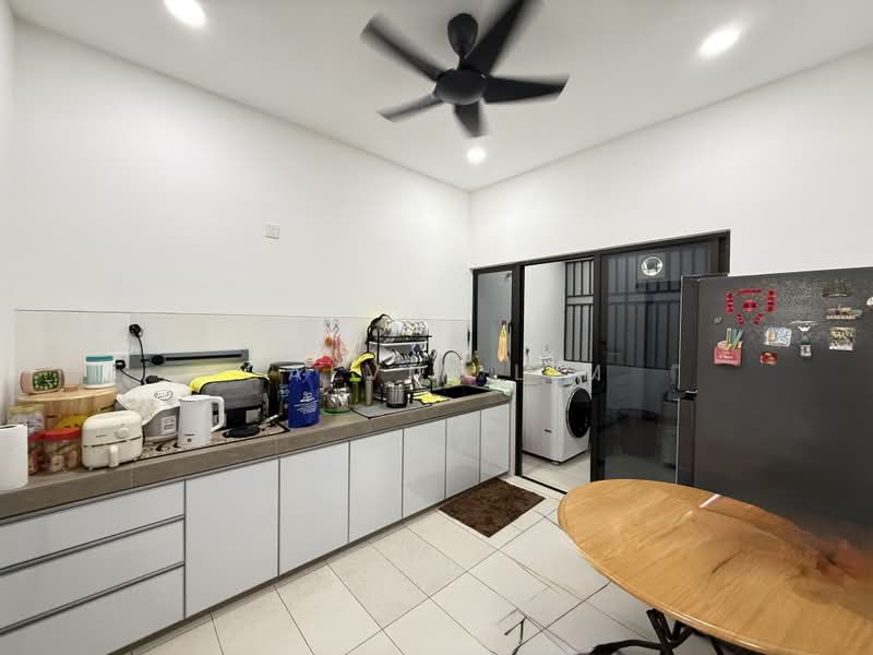 2-storey Terraced House for Sale in Bandar Bukit Raja (Klang) - Calvin Lim - Kitchen - PropertyGuru.com.my