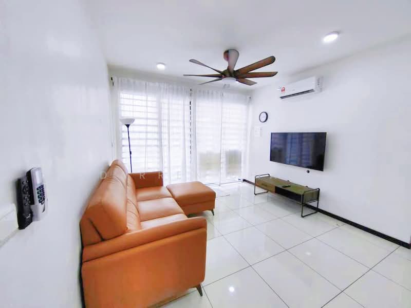 Servis Apartment untuk Disewa di Luminari - Darren Cham - Living Room - PropertyGuru.com.my