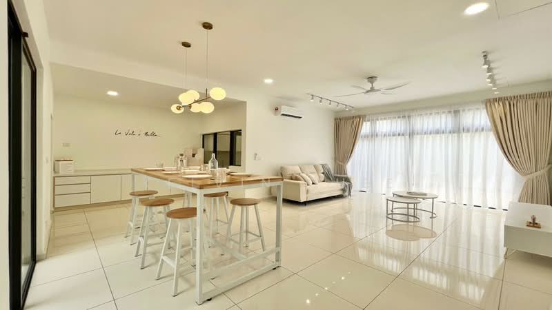 2-storey Terraced House for Rent in Iskandar Puteri (Nusajaya) (Johor) - Kelvin Chee - Living Room - PropertyGuru.com.my