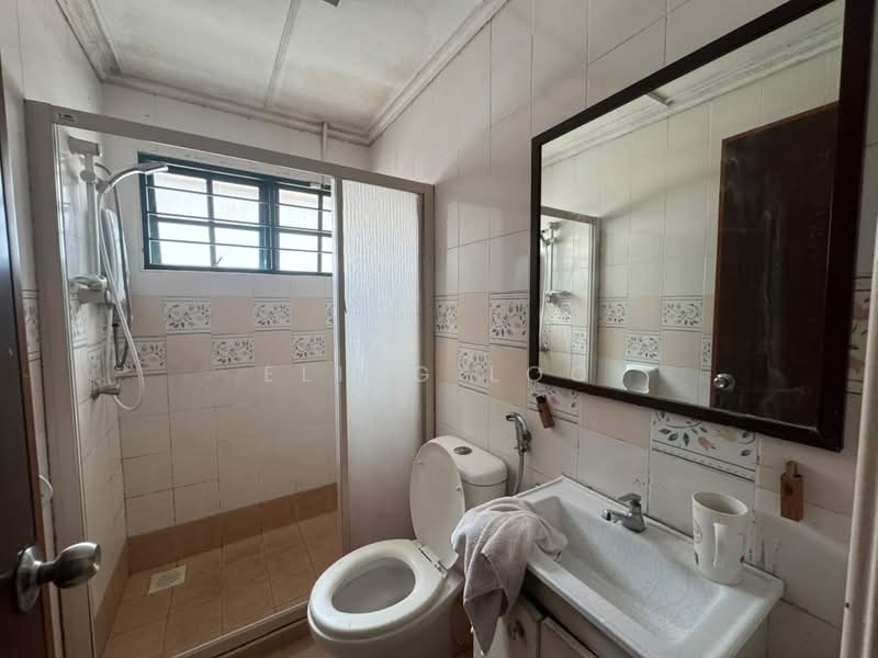 Rumah Berkembar untuk Dijual di Ampang (Ampang) - Eling Loo - Bathroom - PropertyGuru.com.my
