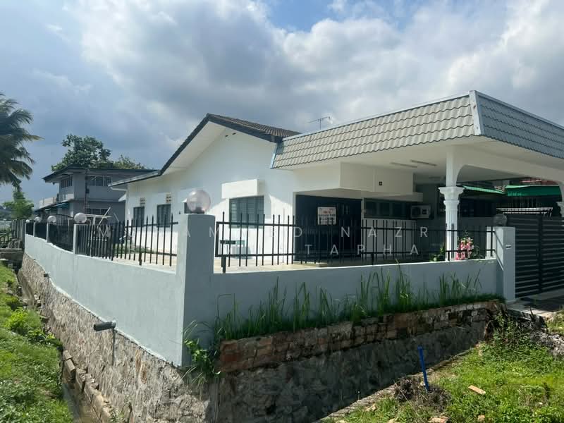 Rumah Teres 1 Tingkat untuk Dijual di Taman Sri Putih (Seremban) - Muhammed Nazri bin Mustapha - Exterior - PropertyGuru.com.my