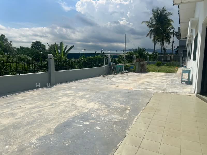 Rumah Teres 1 Tingkat untuk Dijual di Taman Sri Putih (Seremban) - Muhammed Nazri bin Mustapha - Exterior - PropertyGuru.com.my