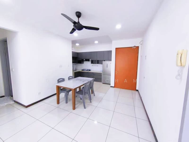 Servis Apartment untuk Dijual di Luminari - Darren Cham - Dining Room - PropertyGuru.com.my