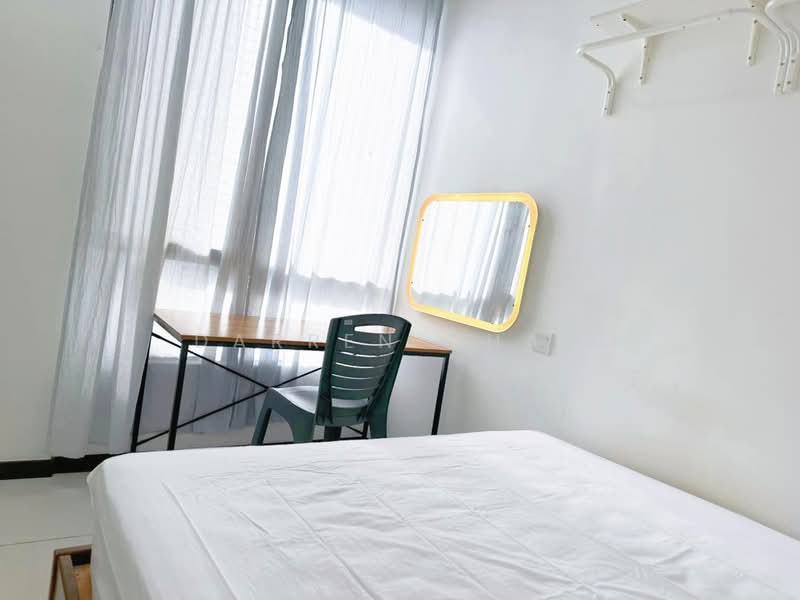 Servis Apartment untuk Dijual di Luminari - Darren Cham - Bedroom - PropertyGuru.com.my