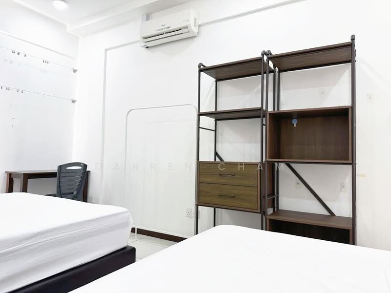 Servis Apartment untuk Dijual di Luminari - Darren Cham - Bedroom - PropertyGuru.com.my