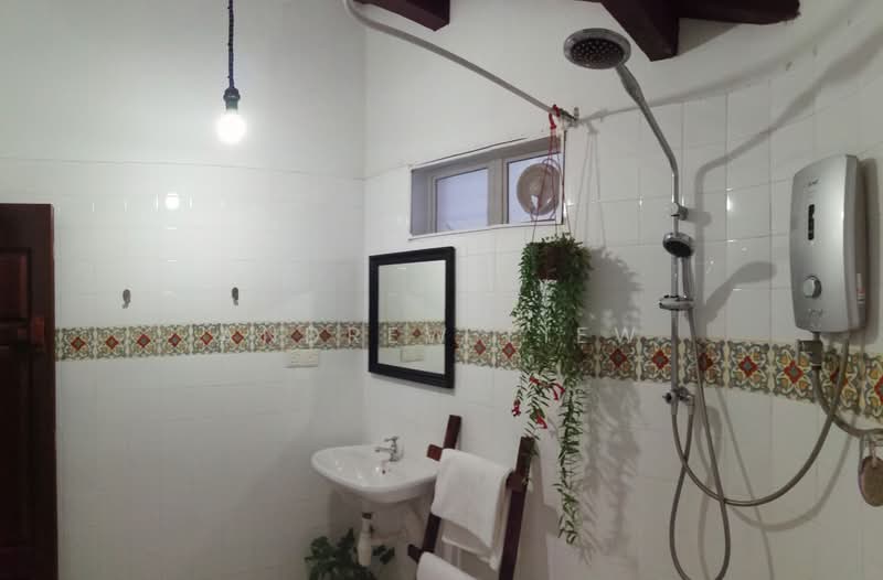 Kedai / Pejabat untuk Dijual di George Town (Penang) - Andrew Liew - Bathroom - PropertyGuru.com.my