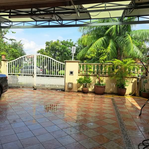 2-storey Terraced House for Sale in Taman Putra Perdana (Puchong) - Simon Teow - Exterior - PropertyGuru.com.my