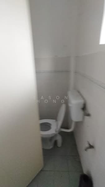 Apartment for Rent at Bandar Puncak Alam - Eason Hong - Bathroom - PropertyGuru.com.my