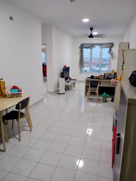 Pangsapuri untuk Disewa di Residensi Taman Pelangi Indah - Jasz Ong - Living Room - PropertyGuru.com.my
