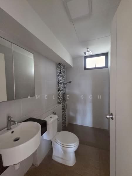 Kondominium untuk Dijual di Pavilion Resort - Amelie Soh - Bathroom - PropertyGuru.com.my