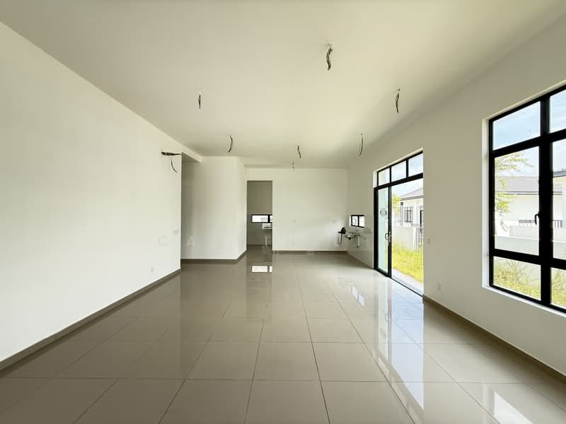 Rumah Teres 1 Tingkat untuk Dijual di Eco Grandeur (Puncak Alam) - Calvin Lim - PropertyGuru.com.my