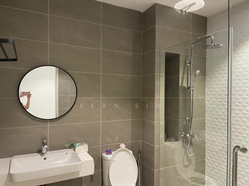 Servis Apartment untuk Disewa di Quill Residence - Kean Sim - Bathroom - PropertyGuru.com.my