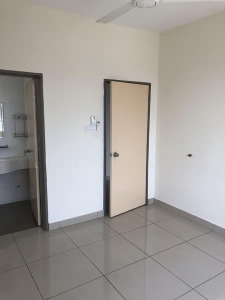 Service Residence for Sale at Platinum Lake PV 21 - Ling Zi Kang - Interior - PropertyGuru.com.my