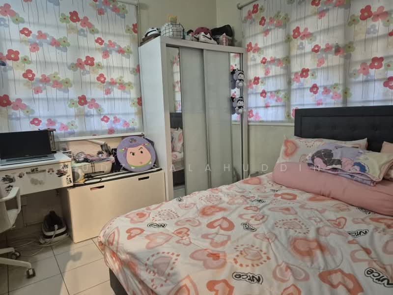Apartment for Sale at Pangsapuri Seri Jati - Mudz Salahuddin - Bedroom - PropertyGuru.com.my