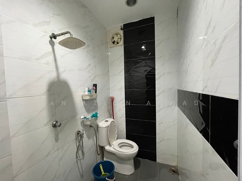 2-storey Terraced House for Sale in Taman Teluk Gedung Indah (Klang) - Wan Azlan Ahmad - PropertyGuru.com.my