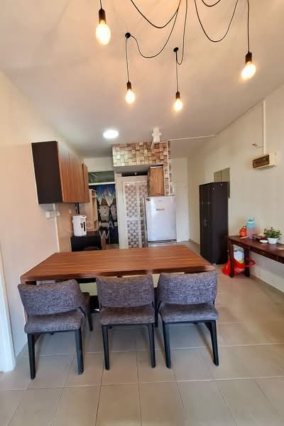 Pangsapuri untuk Disewa di Lake View Suites - Cassie Wang - Kitchen - PropertyGuru.com.my