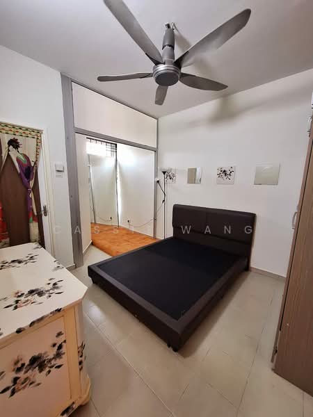 Pangsapuri untuk Disewa di Lake View Suites - Cassie Wang - Bedroom - PropertyGuru.com.my