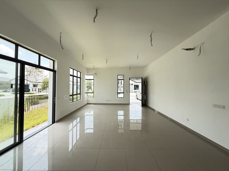Rumah Teres 1 Tingkat untuk Dijual di Eco Grandeur (Puncak Alam) - Calvin Lim - PropertyGuru.com.my