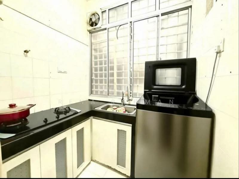 Condominium for Sale at Tiara Duta - Rena Rahman - Kitchen - PropertyGuru.com.my