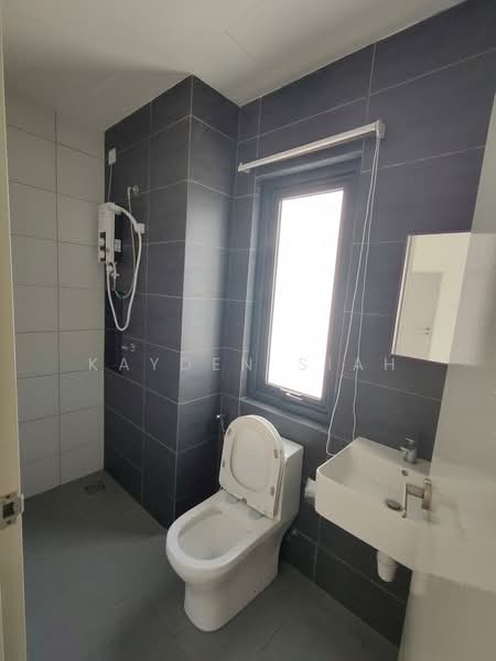 Servis Apartment untuk Disewa di Horizon Suites - Kayden Siah - Bathroom - PropertyGuru.com.my